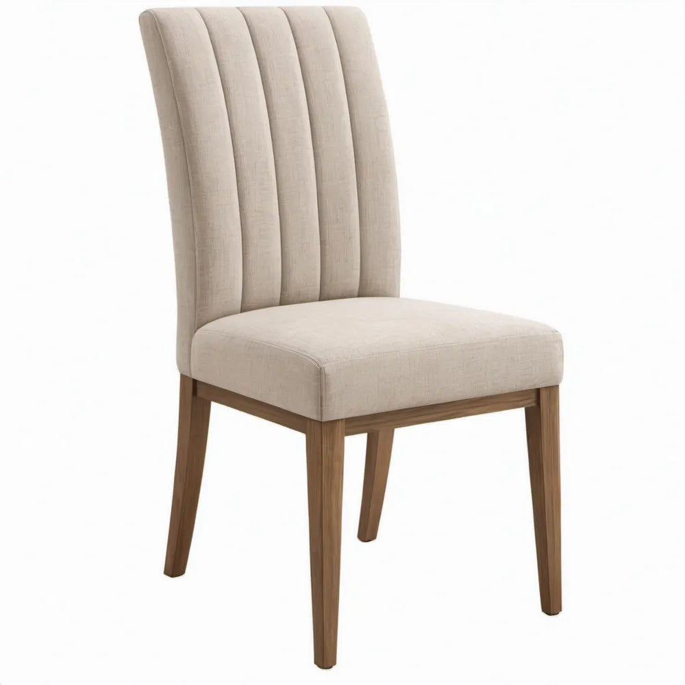 Beige gestoffeerde eetkamerstoel met hoge rugleuning en walnootbruine poten, 48 x 60 x 100 cm